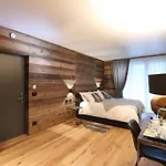 Blanc Cervinia Bed & Breakfast 4*