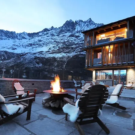 Blanc Cervinia 4* 布勒伊-切尔维尼亚